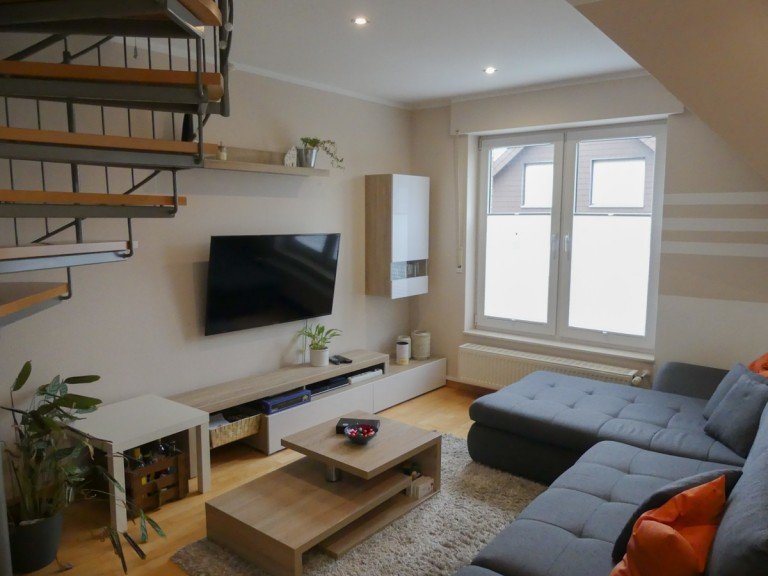 Wohnzimmer Rheine Dachgeschosswohnung Leerstehende Eigentumswohnung zum Kauf inkl. Stellplatz: Anleger & Selbstnutzer aufgepasst!