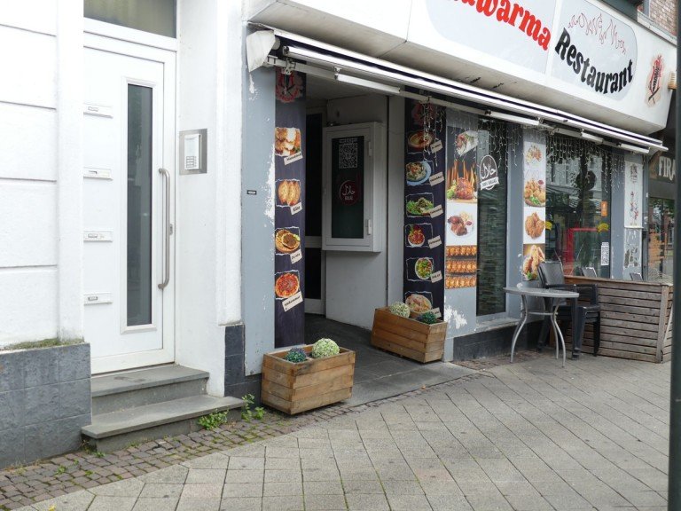 Wohn- und Gesch�ftshaus (Eingangsbereich) Rheine Haus Wohn- und Gesch�ftshaus in Innenstadtn�he von Rheine: Vollvermietung mit 7,6 % Rendite f�r Anleger!