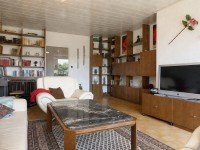 Bild (dfa94c4caf11bd2555cb9ef2abe54950): Altbauflair mit Mehrwert - Leerstehende 4-Zimmer Eigentumswohnung mit S�dbalkon, Aufzug und gro�z�gigem Wohnbereich